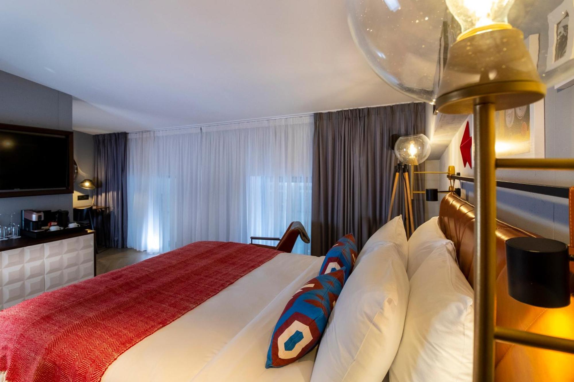 Hotel Indigo Belgrade, an IHG Hotel Buitenkant foto