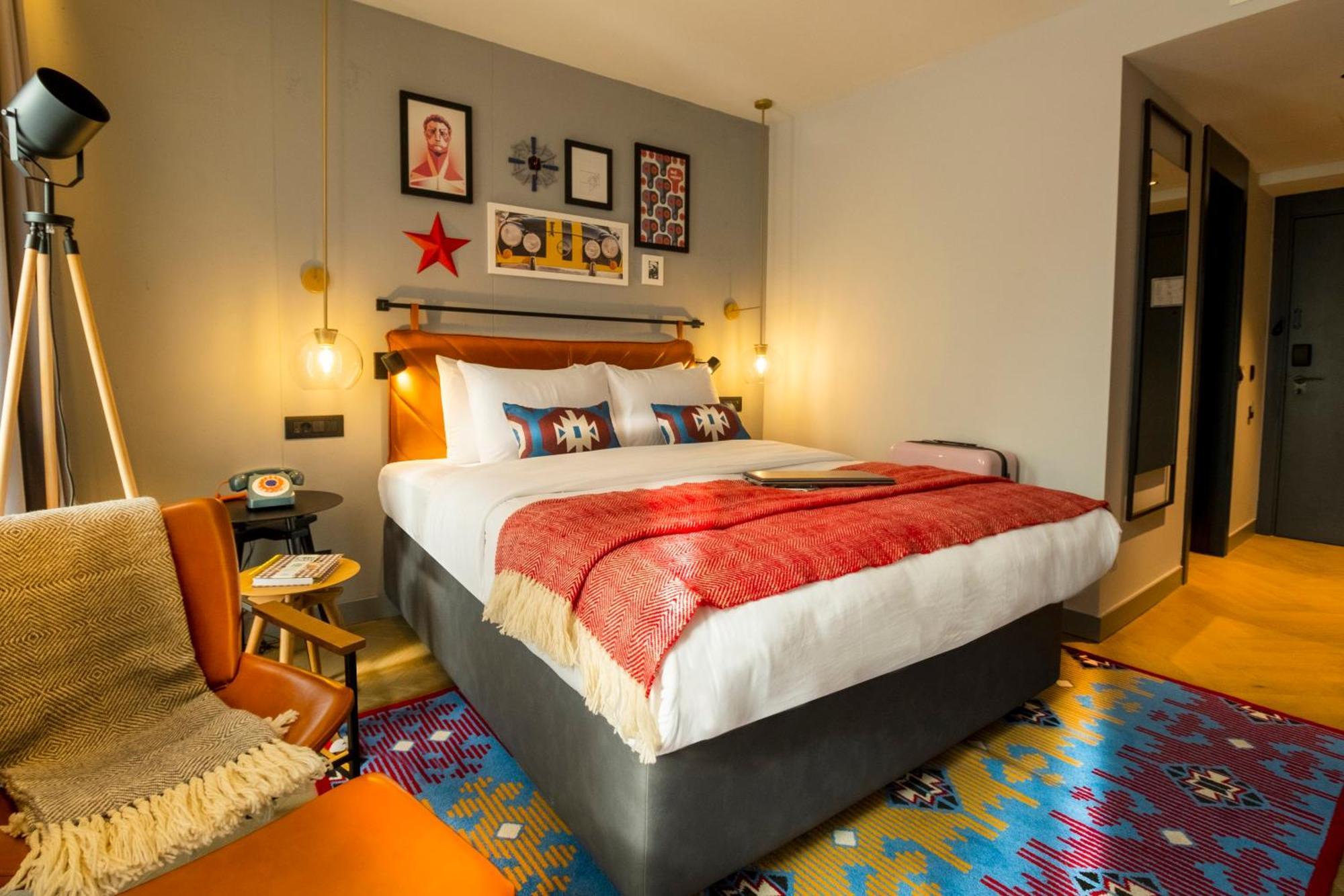 Hotel Indigo Belgrade, an IHG Hotel Buitenkant foto